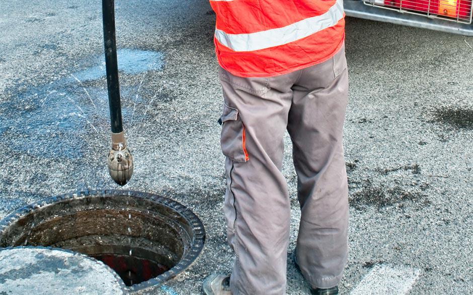 déboucher canalisations wc Mantes-la-Jolie